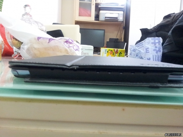 終於買了android smart pc 500t皮套,