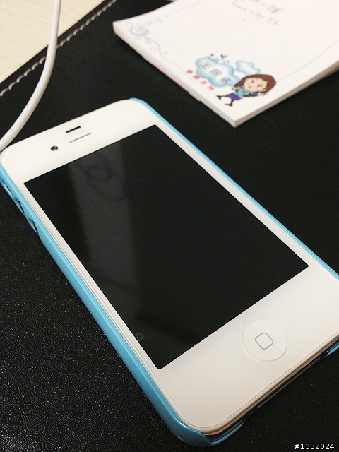 【慘案】Good Gadget 玻璃保護貼...救了4s小命!!