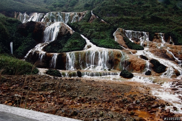 八天七夜四極點環島 圖非常多(新增SHAD 40開箱文)