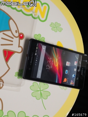 docomo SO-02E (XPERIA Z) 模型機全色實機賞圖共95張