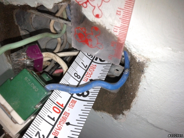 牆壁內塑膠接線盒更換鐵製接線盒