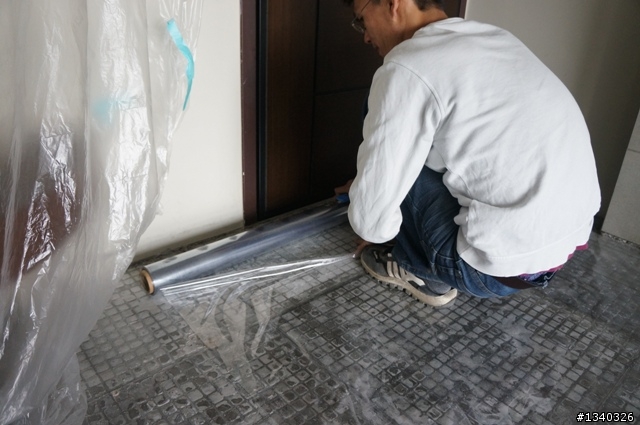 拋光磚膨共後重新鋪設木地板施工分享