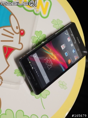 docomo SO-02E (XPERIA Z) 模型機全色實機賞圖共95張
