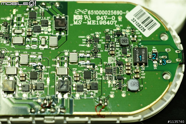 [開箱測試] Nokia DT-900 原廠無線充電盤 & Nokia Lumia 820 無線充電原廠背蓋