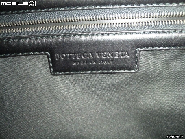 [開箱] Bottega Veneta（BV） 黑色編織TravelBag和75ml香水