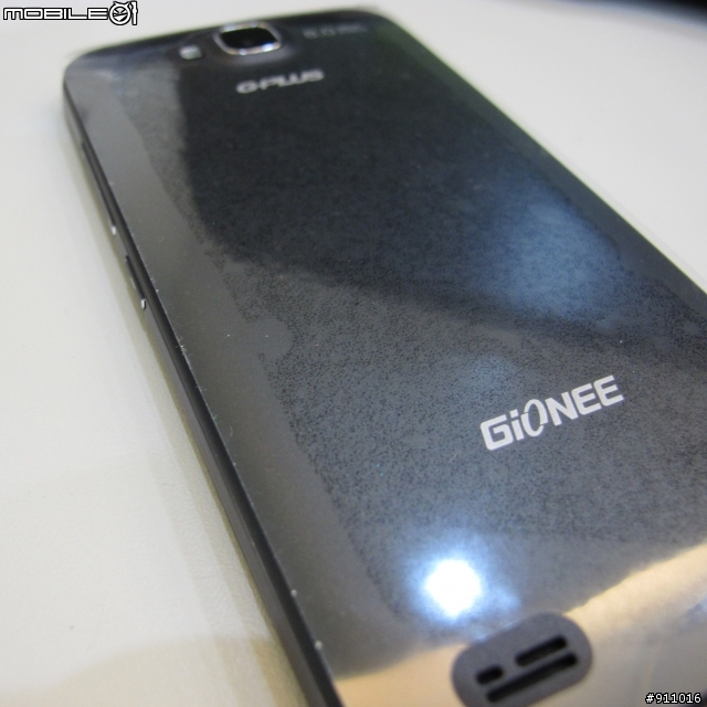 MTK6589 四核心 GPLUS GN708w 簡略開箱文