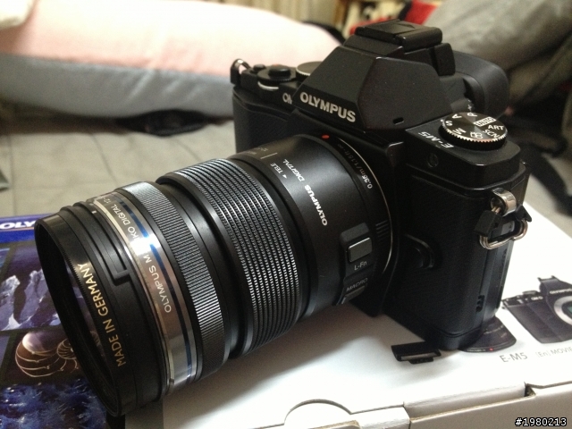 [開箱] OLYMPUS OM-D E-M5入手！！