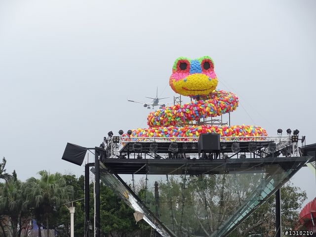 親子旅遊-新春台北自由行(4)-育樂花博松機行