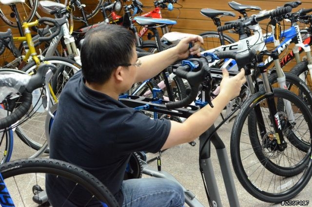 [開箱] 2013 Giant TCR SL3 人生第一台公路車 [圖很多]