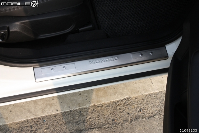白柴蟒開箱(Mondeo TDCi)
