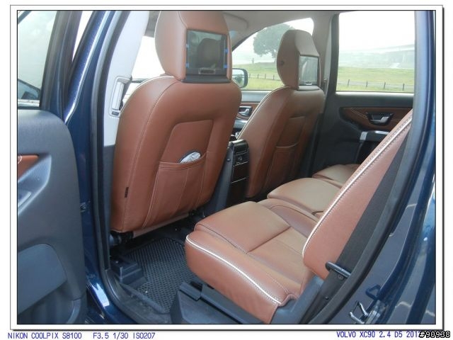 2013 VOLVO XC90 深海藍 開箱照
