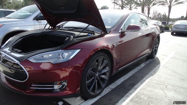 午餐的短暫約會 My Dream Car Tesla Model S (圖多)