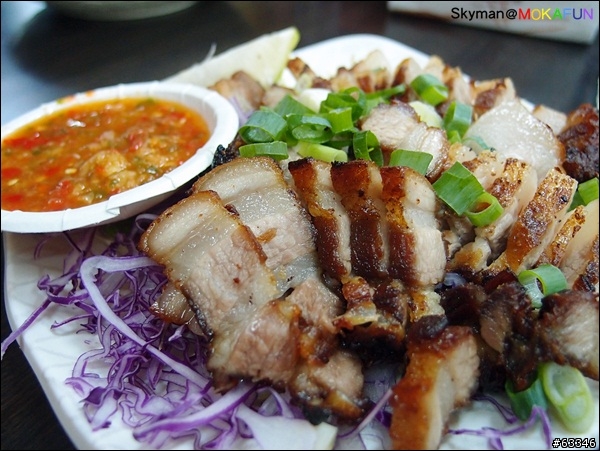 台中 - 聯合泰式小吃。樸實泰式自助餐、快炒