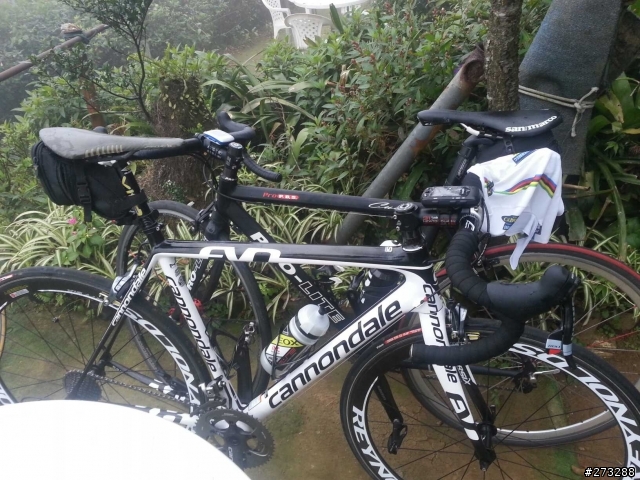 [緣份開箱] 2012年式Cannondale SuperSix EVO~~