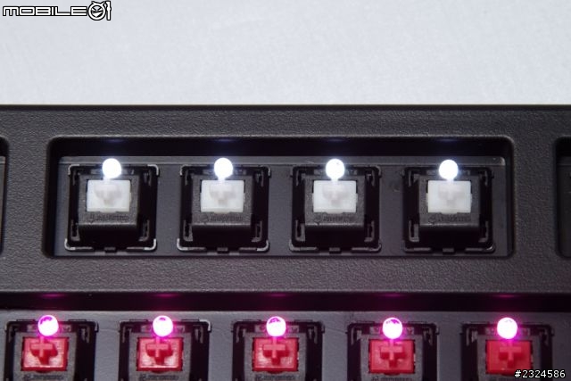 七燈閃耀 八軸獻賀 Ducky創傑 DK9008 Shine2 78Version 機械式鍵盤