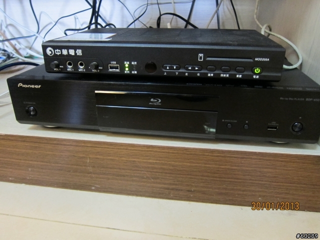 10萬小升級 3D 四原色SHARP LC-60C8470U+ONKYO TX-NR 616