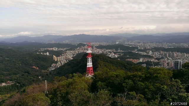 內湖金面山各位去過嗎? 發現它毀了...