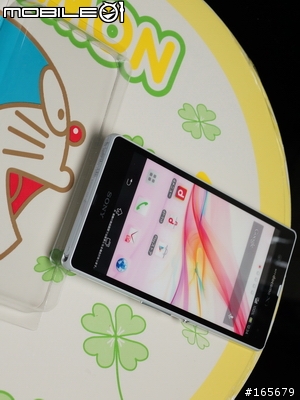 docomo SO-02E (XPERIA Z) 模型機全色實機賞圖共95張