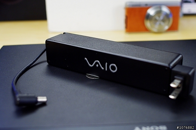 入手~VAIO的細長型變壓器AC19V30+S15!