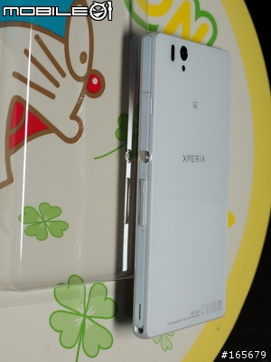 docomo SO-02E (XPERIA Z) 模型機全色實機賞圖共95張