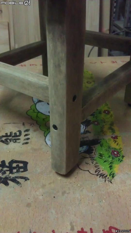 [苦命電梯工]幼稚園小木椅修復記
