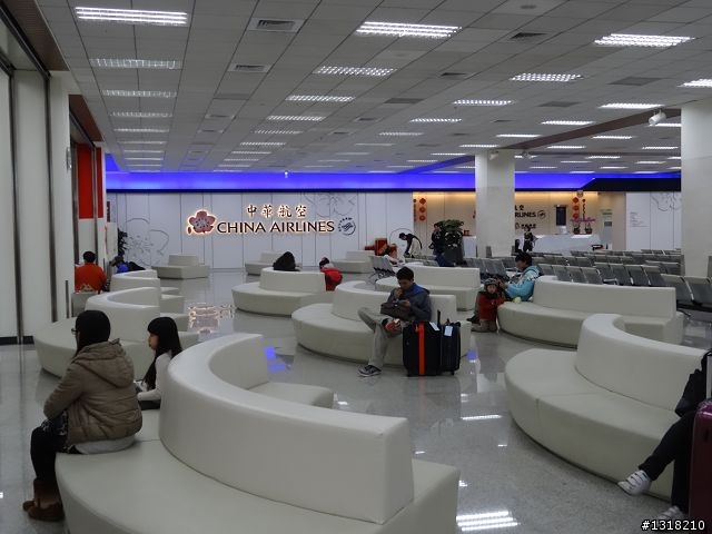 親子旅遊-新春台北自由行(4)-育樂花博松機行