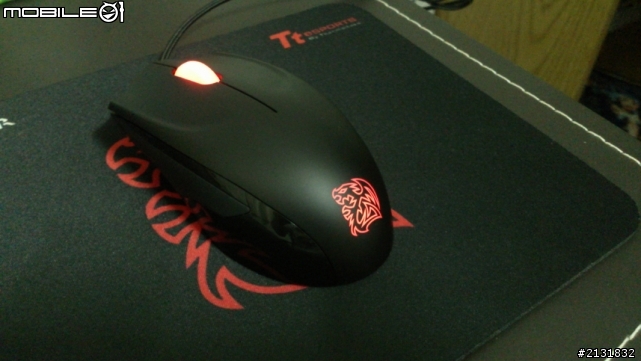 [開箱] Tt eSPORTS AZURUES Mini 黑翼真鯊
