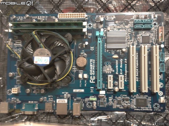 [新手開箱]現正組裝文書影音PC 你會選IVY?還是Sandy? 奔騰小U-G860 開箱初測