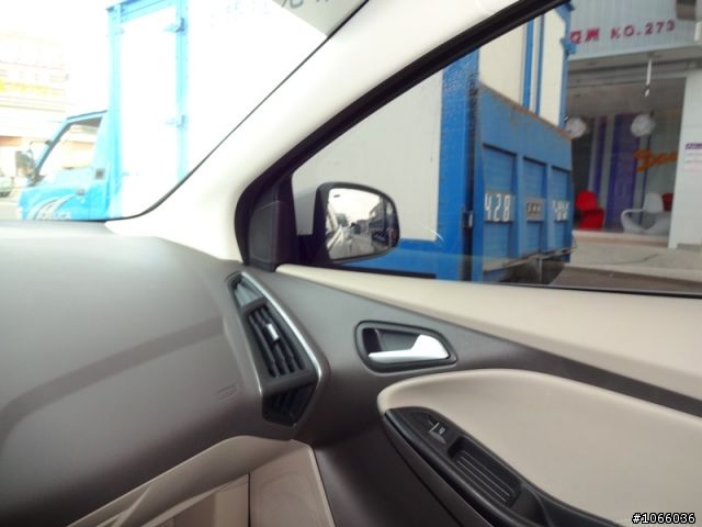 2013 THE ALL-NEW FOCUS 24小時免費開回家 非常不專業心得分享