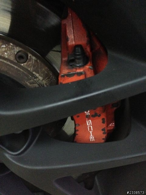 請教達人這顆porsche卡鉗是什麼車型的？