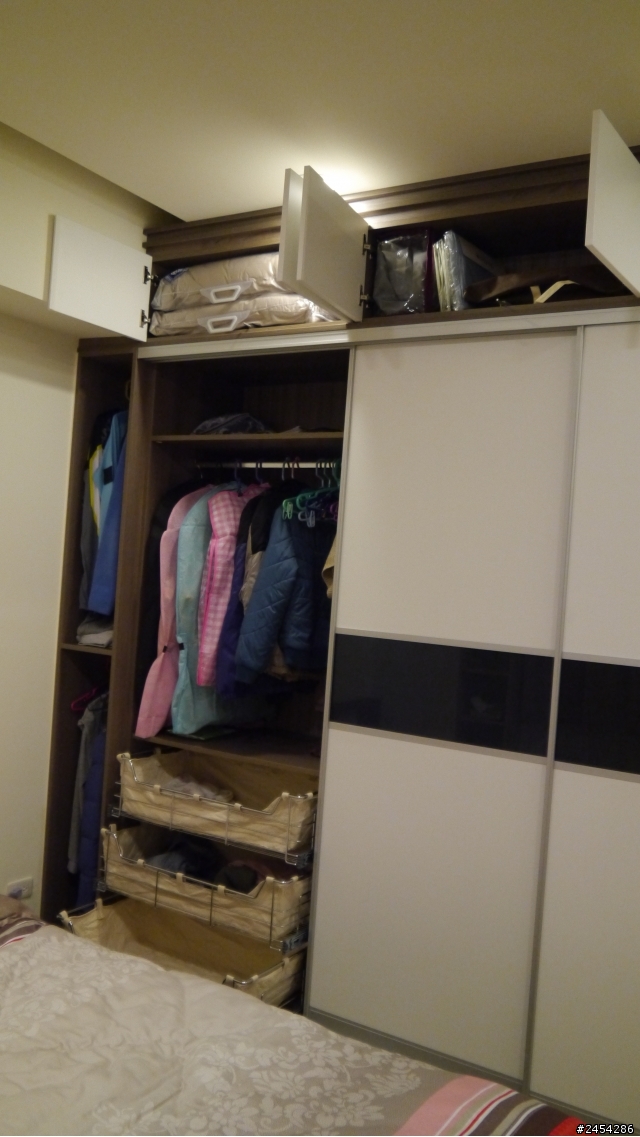【開箱文】簡約實用的窩~小屋子大收納(系統櫃使用心得分享)