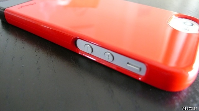 elago Glide S5 + elago Slim Fit 2 法拉利保護殼 for iPhone5 開箱分享
