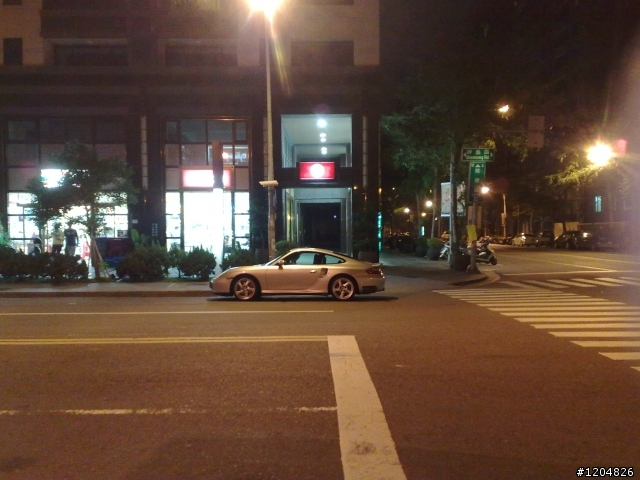 [關箱] 996 turbo