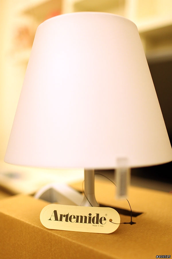 【開箱】Artemide Melampo Parete 壁燈銀色附開關一對