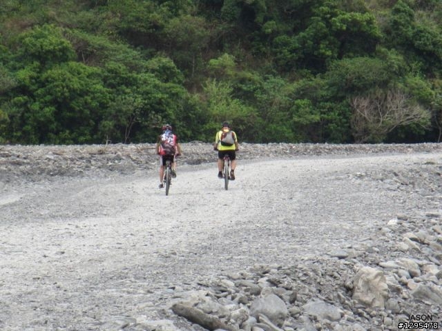 [ J 的單車道 ]  20130324 4+2再訪屏東春日鄉老七佳