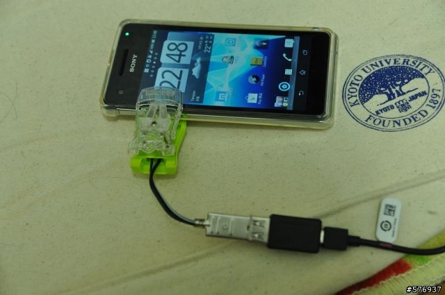 Xperia V 充電座DIY