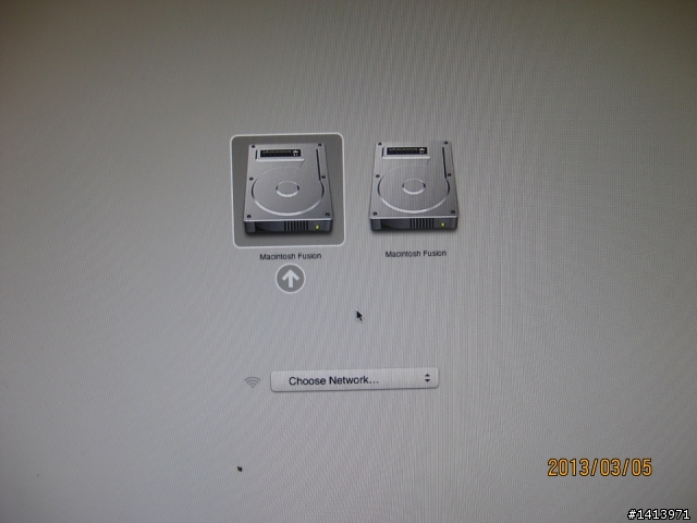 分割 SSD 為兩個磁碟分割,將其中一個磁碟分割與 HD 組成 Fusion Drive 後安裝 OS X,  另一個磁碟分割安裝 Windows