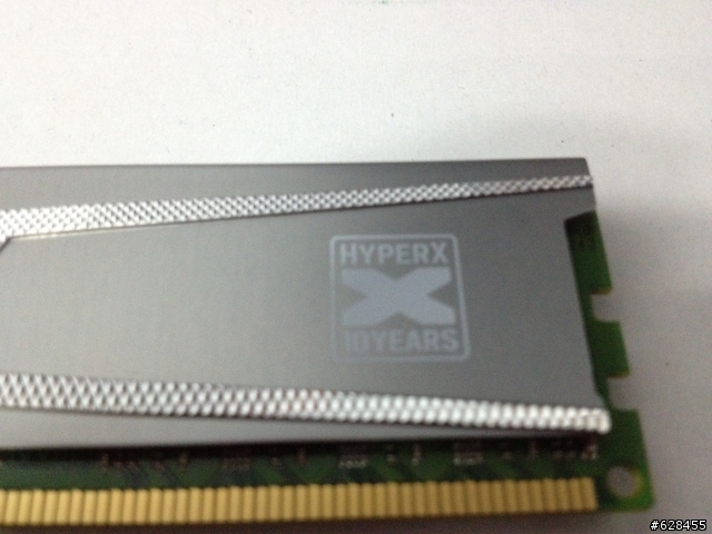 [十年技術精華]Kingston HyperX 十週年紀念版記憶體 2400MHz KIT 16GB