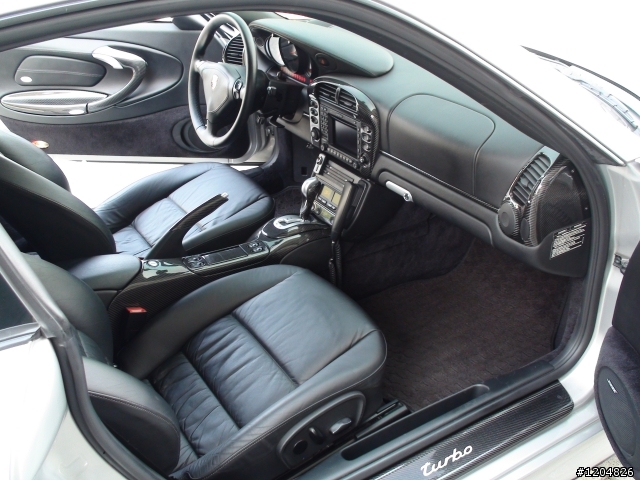 [關箱] 996 turbo