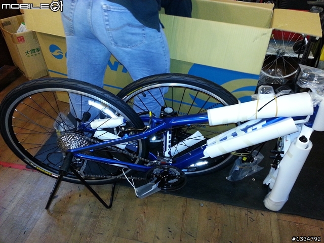 [開箱文]一次開兩箱 Giant TALON W女款登山車 + Giant ATX PRO登山車