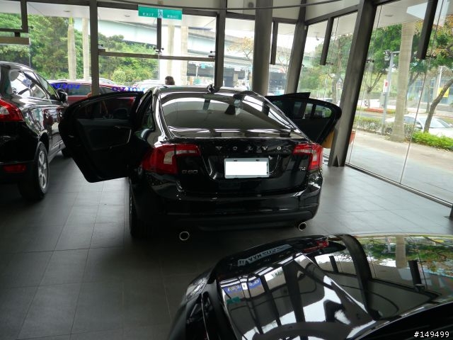 S60 T4豪華版之好爸爸開箱文