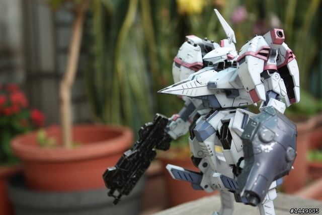 壽屋    ARMORED CORE  1/72  YC07