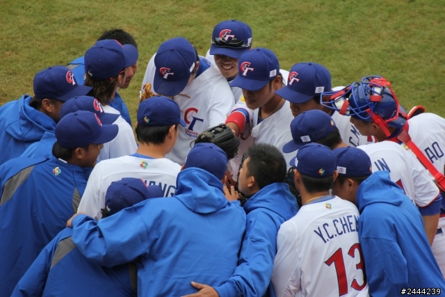 經典賽 in 台中 拍照分享