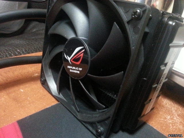 [3/25更新]【戰神 II 次降臨】ASUS ARES II 7990 6G DDR5  強勢登場