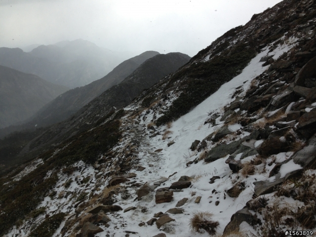 雪山主東峰單日攻