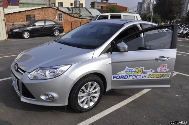 2013 All New Focus 免費開回家!(兩台小徑車+后豐鐵馬道+廟東夜市+台中趴趴走)(圖多)