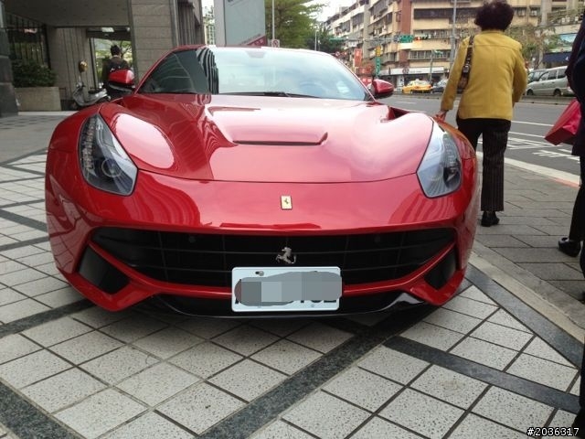 它是我的菜〜我愛！！！它好帥