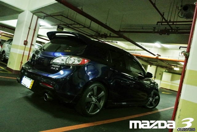 分享AUTOEXE 方向盤 排檔頭 以及原廠空力套件上身 (圖多)