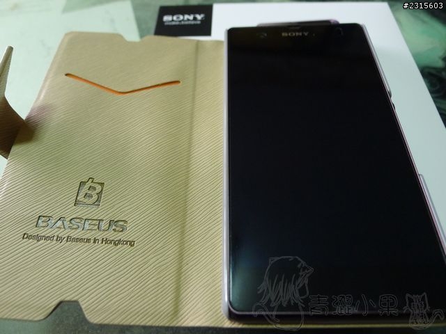 期待已久的Xperia Z開箱及小物分享~和一些NP感想