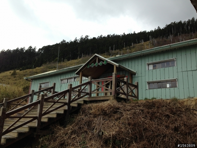 雪山主東峰單日攻